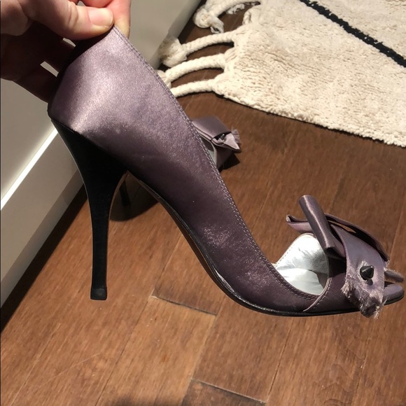 Report Signature Satin Gunmetal Peep Toe Size 8 - Picture 6 of 6